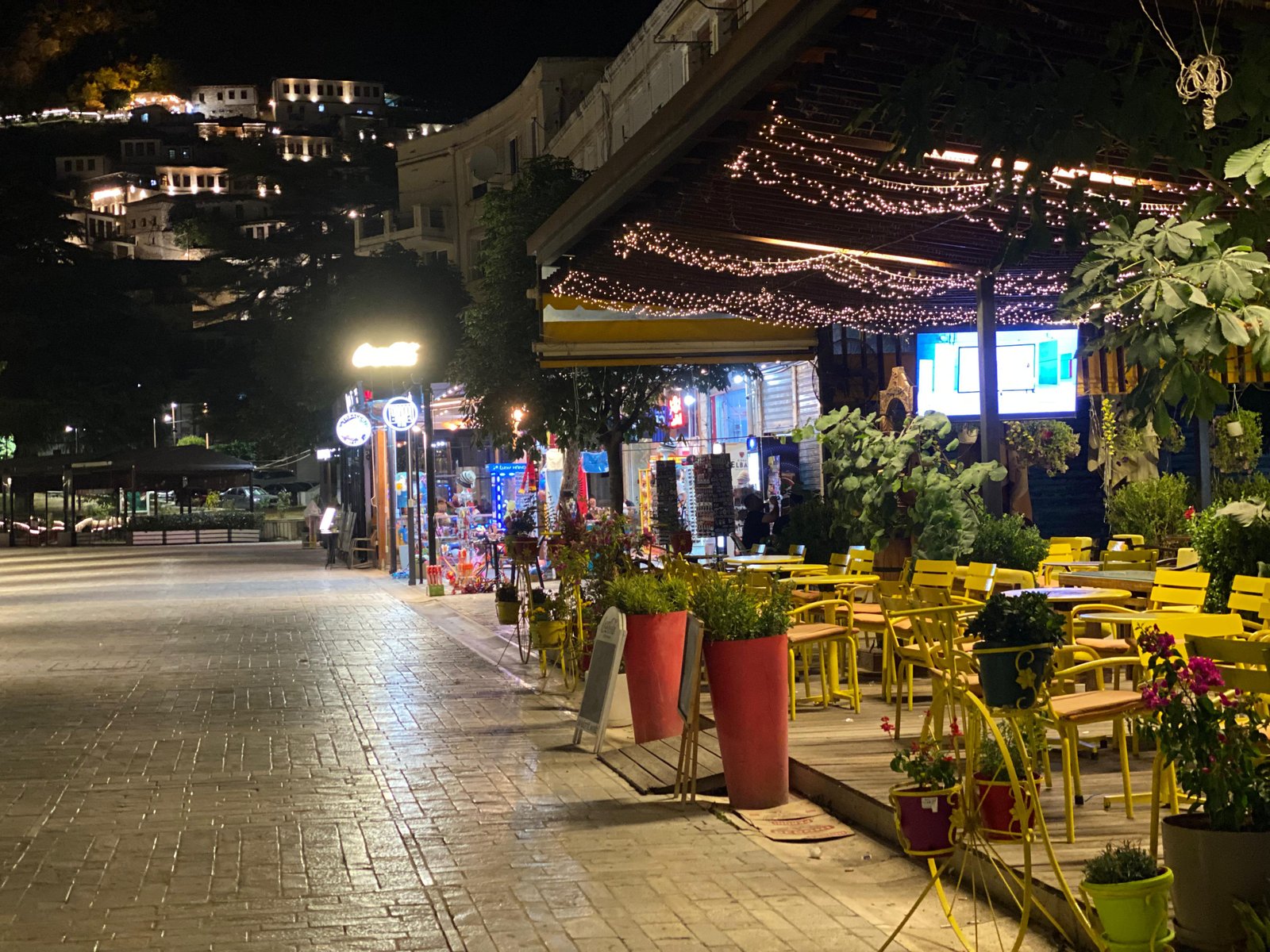 Bar Shpetimi in Berat